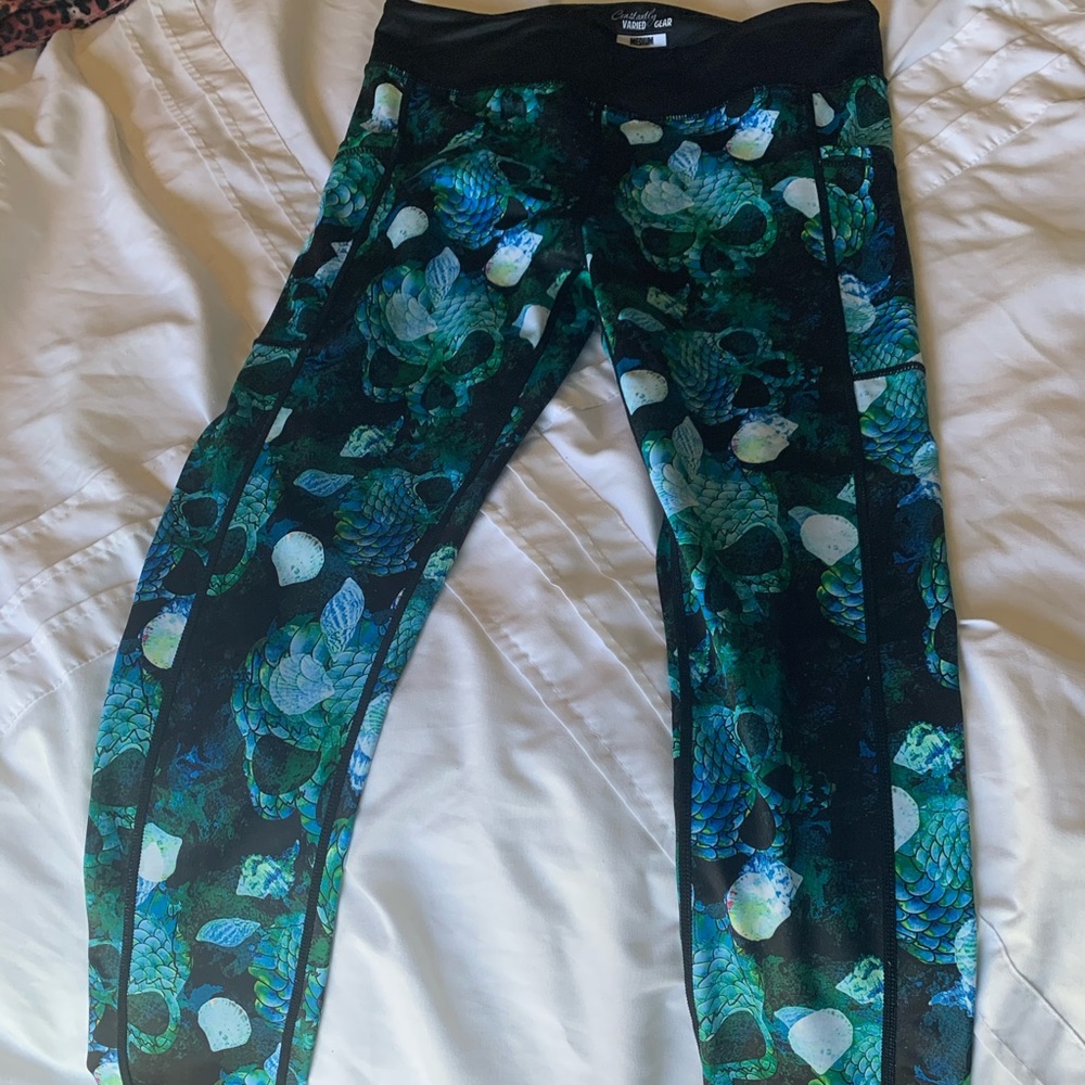 Constantly Varied Gear Medium Mermaid Skulls